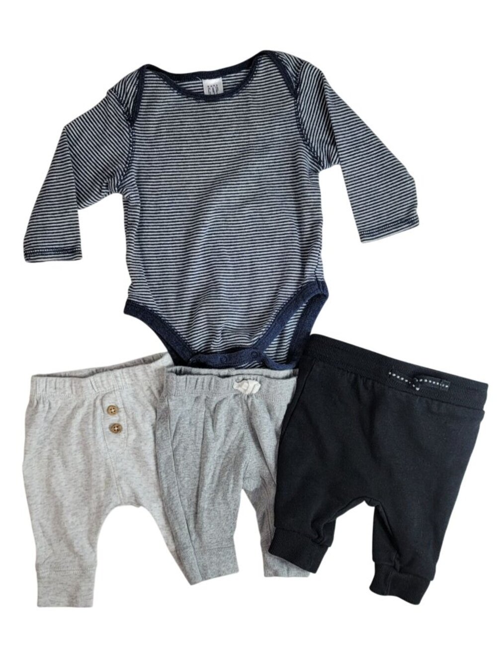 GAP Carter's H&M Lot of 4 Blue Gray Black Newborn Bodysuit Pull On Pants Joggers
